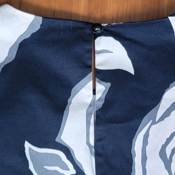 Kate Spade Aires Abbey Rose Floral Black and White Print Sheath Dress - 4 - Picture 9 of 13